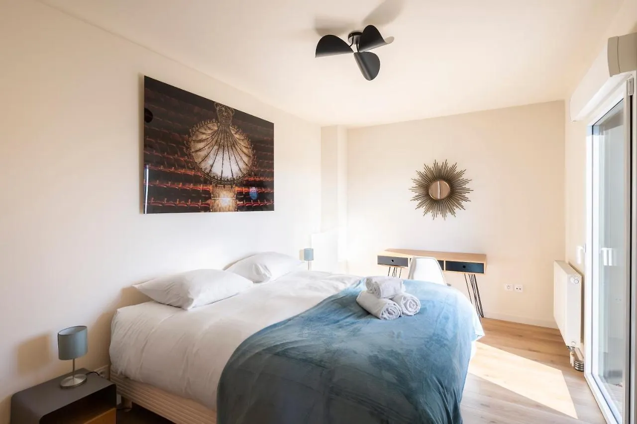 Eastwood Rooftop By Cocoonr Apartment Rennes