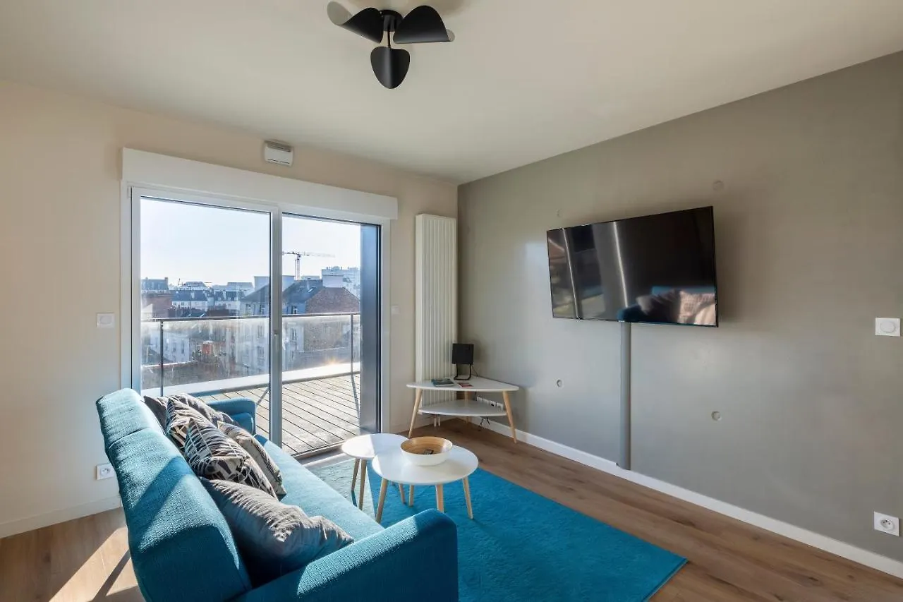 Eastwood Rooftop By Cocoonr Apartment Rennes