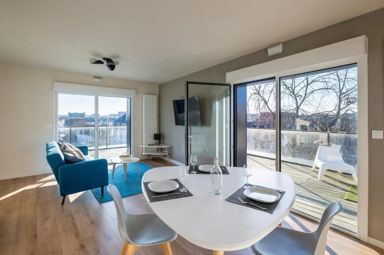Eastwood Rooftop By Cocoonr Apartment Rennes