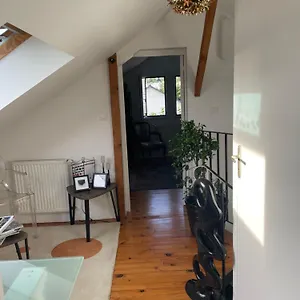 Hotes Nichee Sous Les Toits Rennes